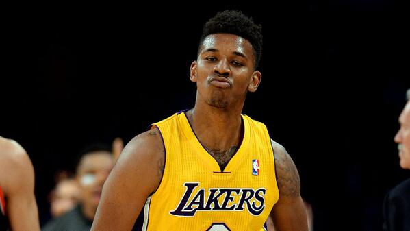 接管团战 接管团战